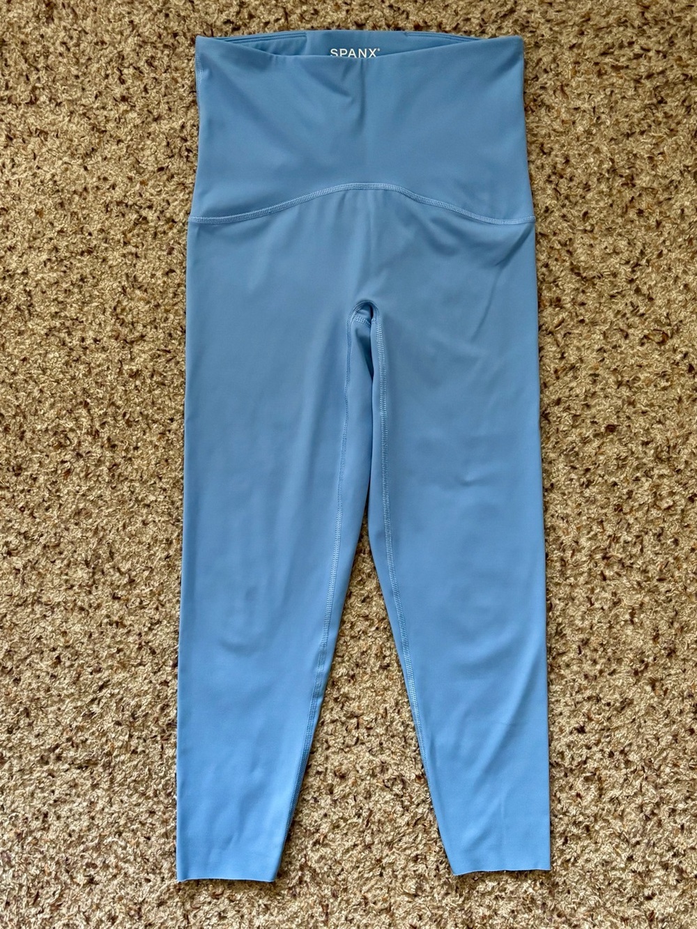 Spanx Booty Boost Cropped Leggings